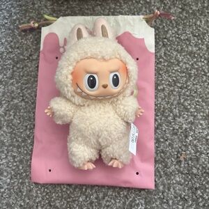 Labubu exciting macaron pop mart